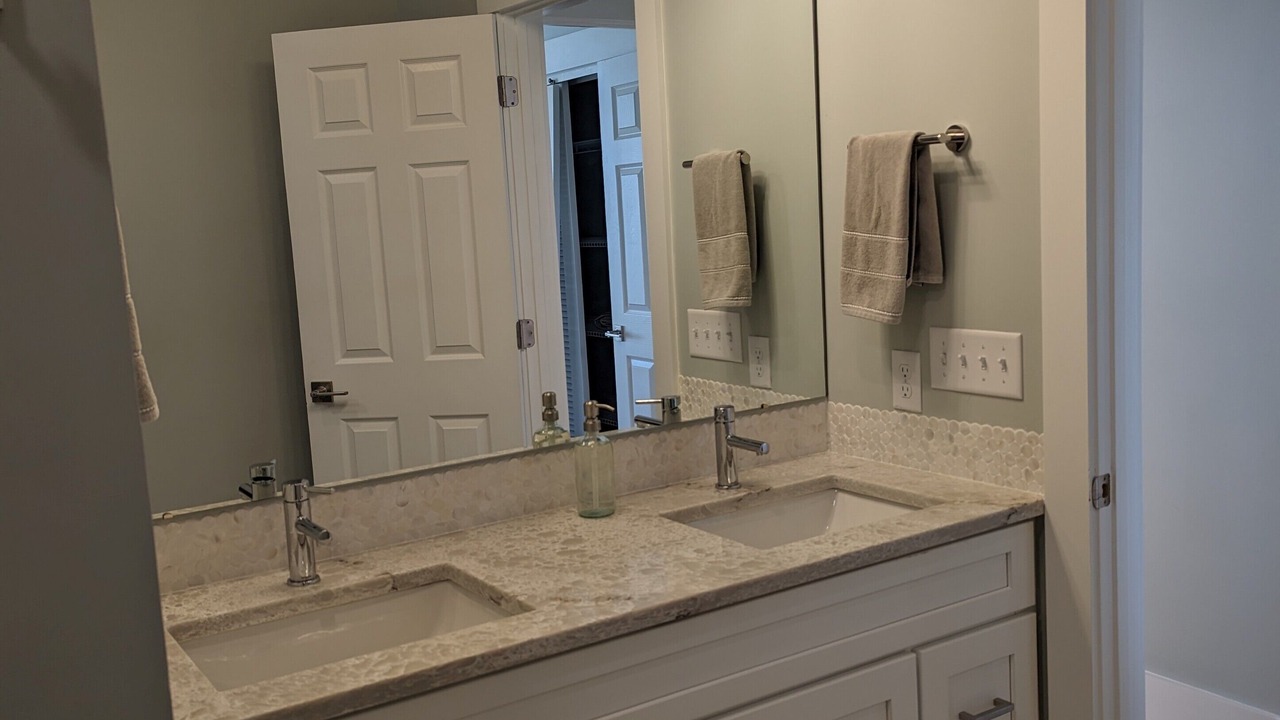 Photo of Bathroom in Ono Island