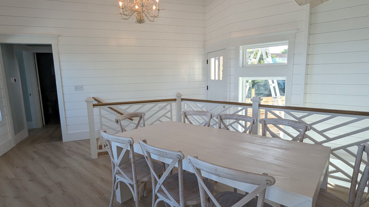 Photo of Livingroom in Ono Island
