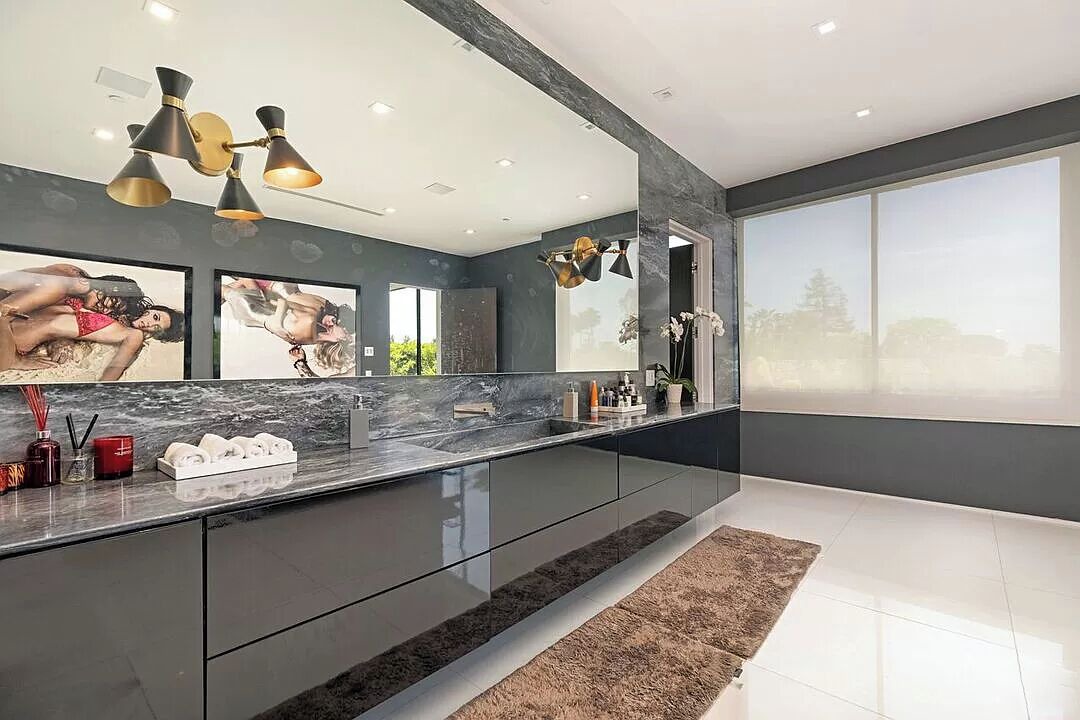 Photo of Bathroom in The Flats