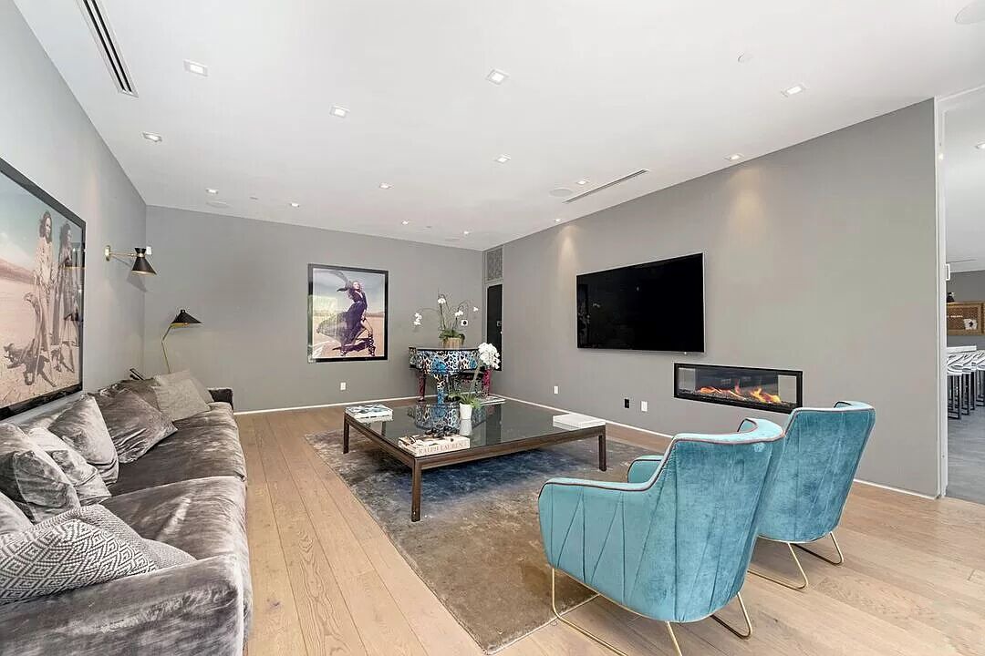 Photo of Livingroom in The Flats