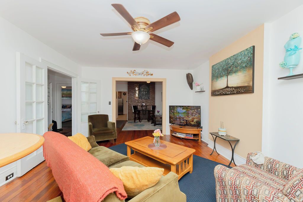Photo of Livingroom in Jersey City