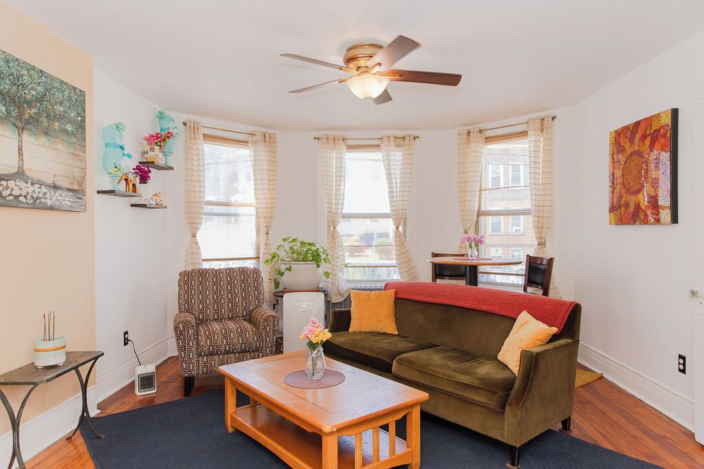 Photo of Livingroom in Jersey City