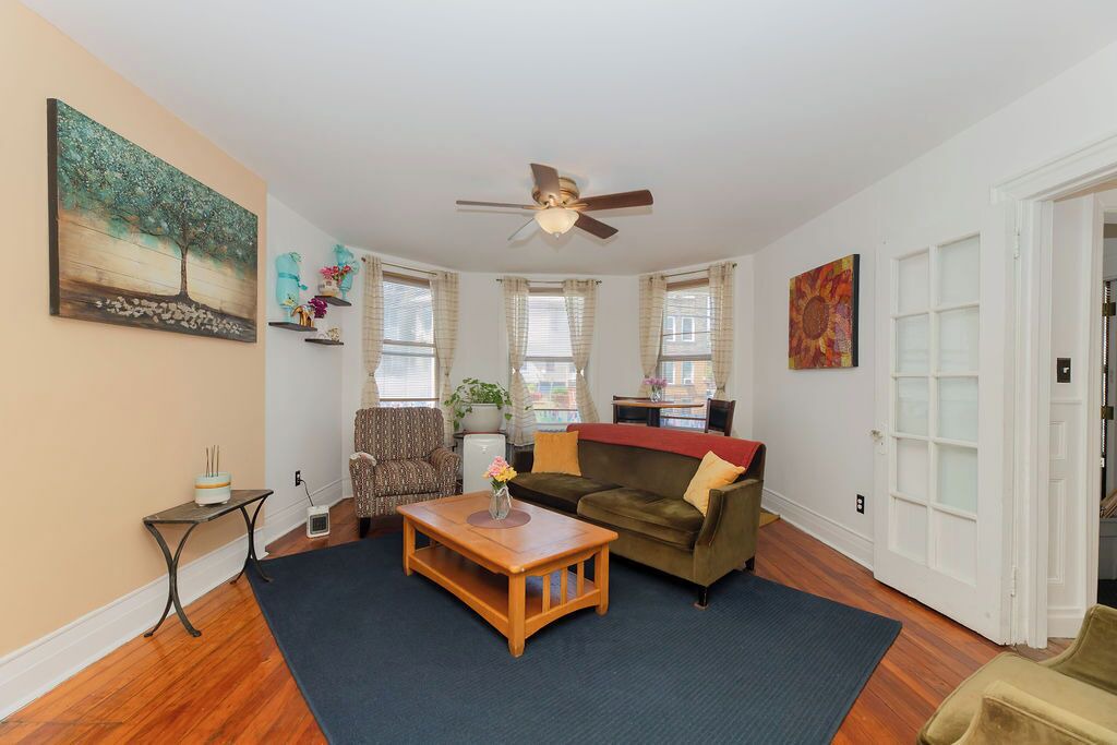 Photo of Livingroom in Jersey City