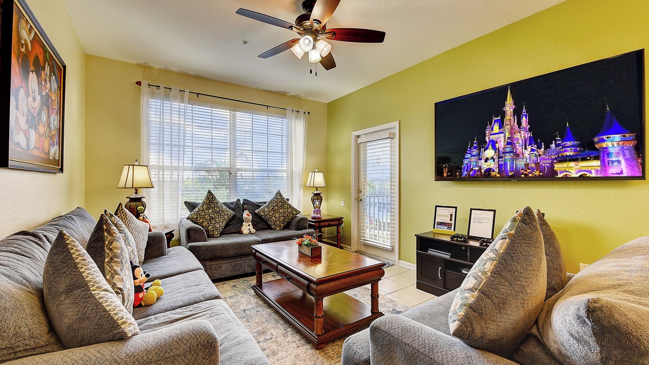 Photo of Livingroom in Windsor Hills