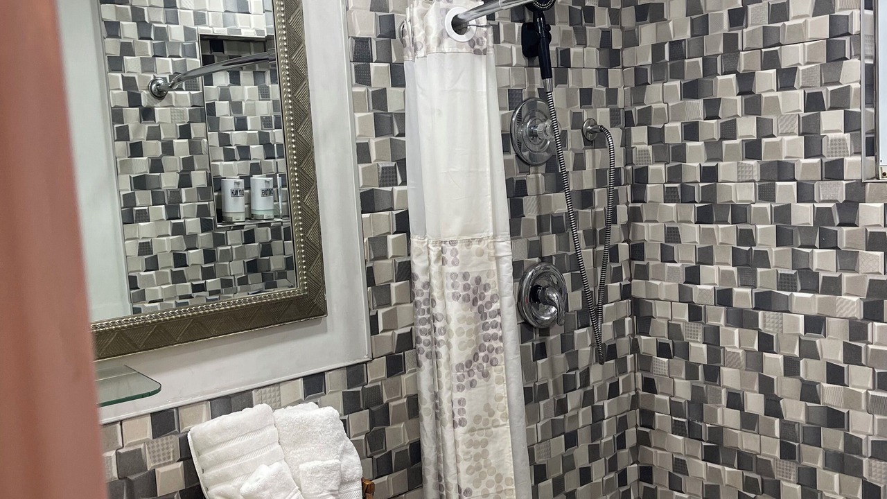 Photo of Bathroom in Yeoman Wood
