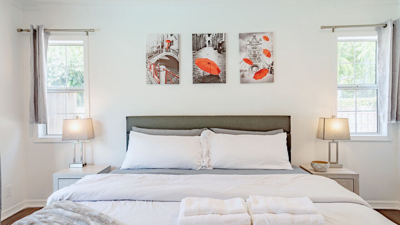 Photo of Bedroom in North Hollywood