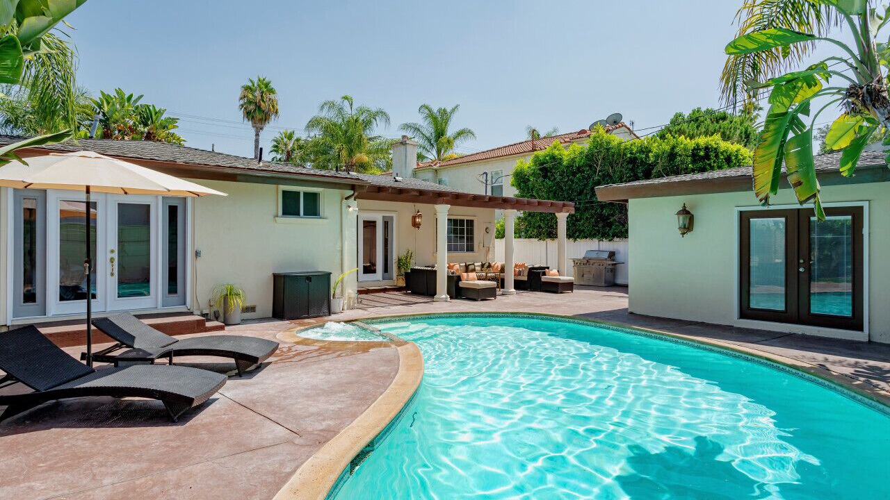 Photo of Outdoor in North Hollywood