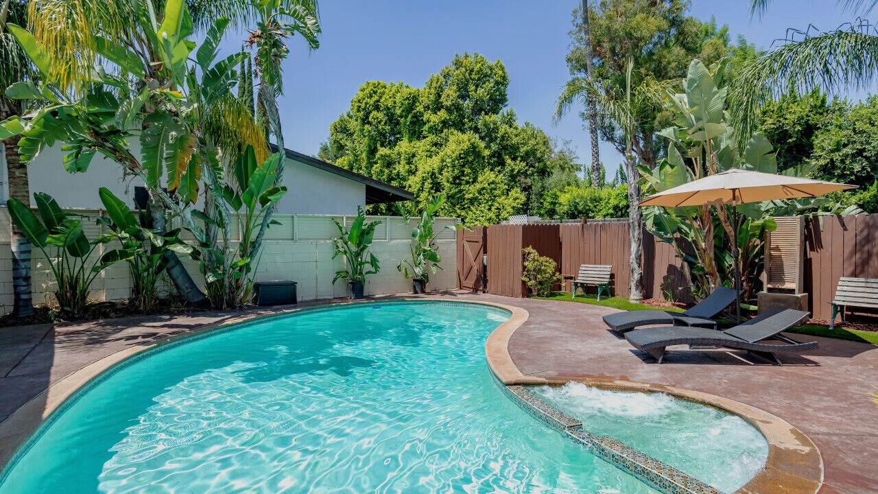 Photo of Outdoor in North Hollywood