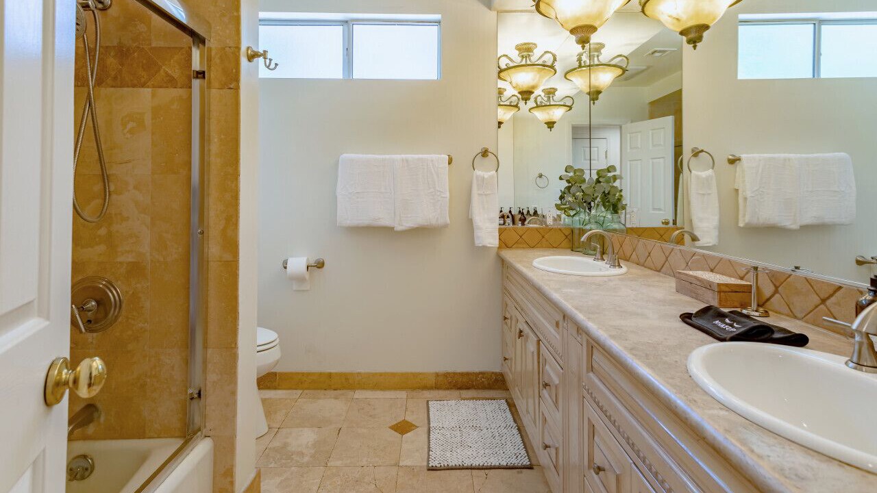Photo of Bathroom in North Hollywood