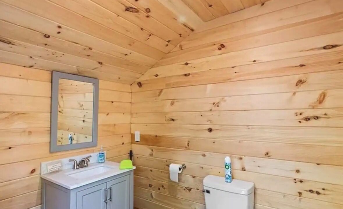 Photo of Bathroom in Geneva