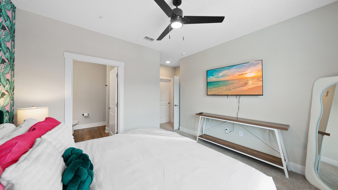 Photo of Bedroom in Deerwood