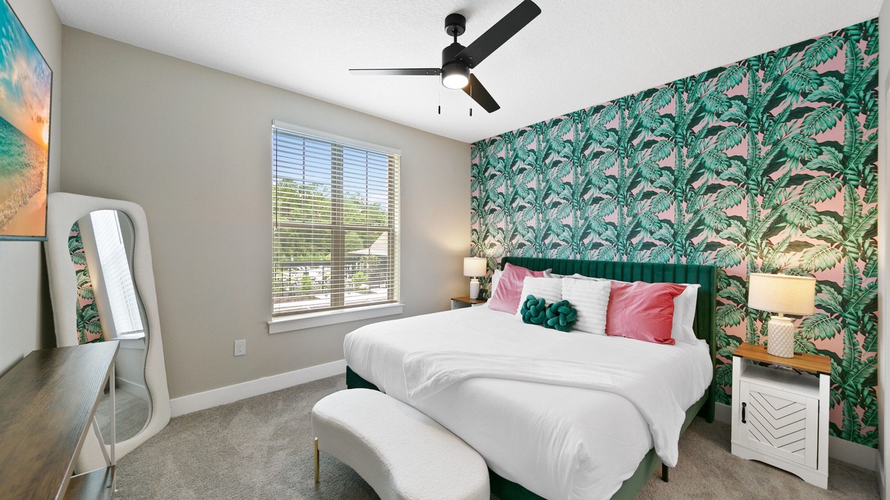 Photo of Bedroom in Deerwood