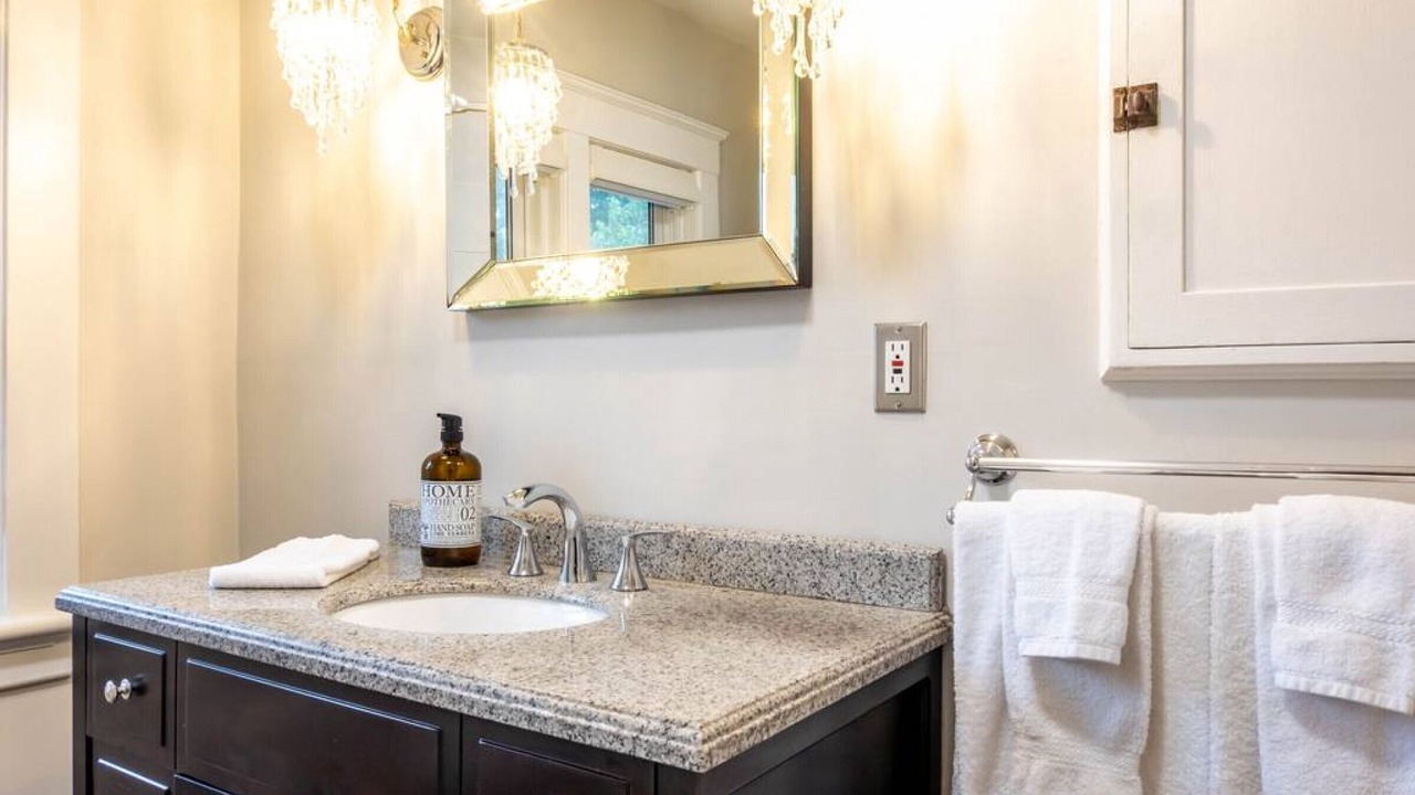 Photo of Bathroom in Rosemount