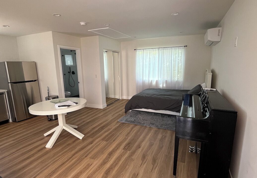 Photo of Bedroom in Miracle Mile