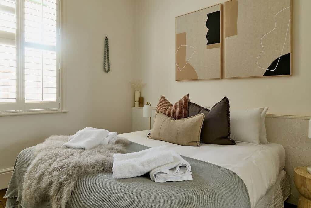 Photo of Bedroom in Hobart Central Business District