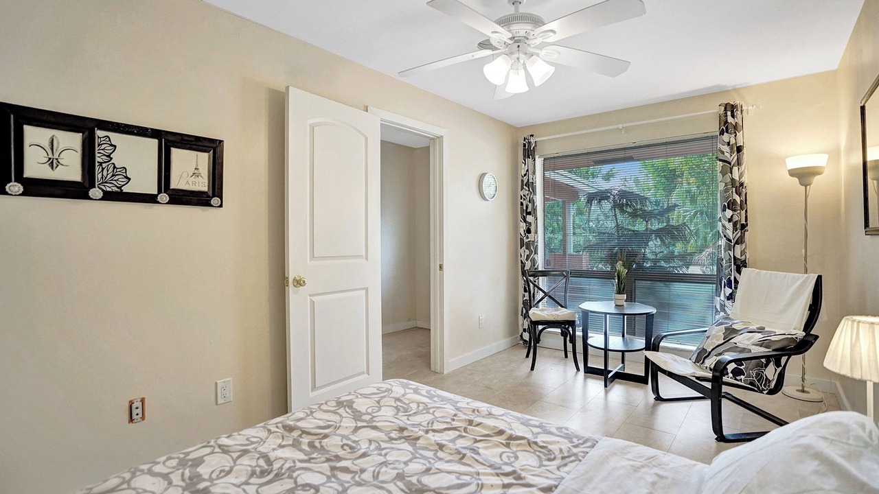 Photo of Bedroom in Imperial Point