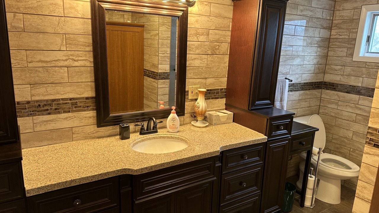Photo of Bathroom in Lake Erie Beach