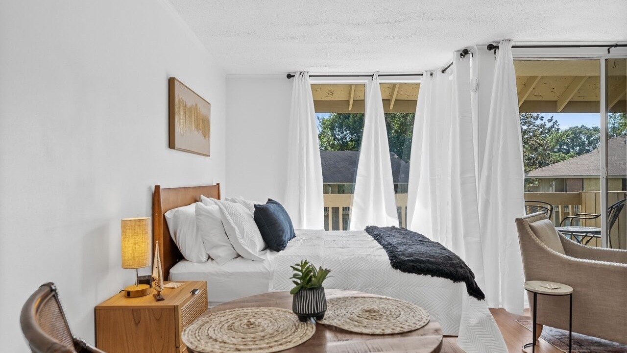 Photo of Bedroom in Daphne
