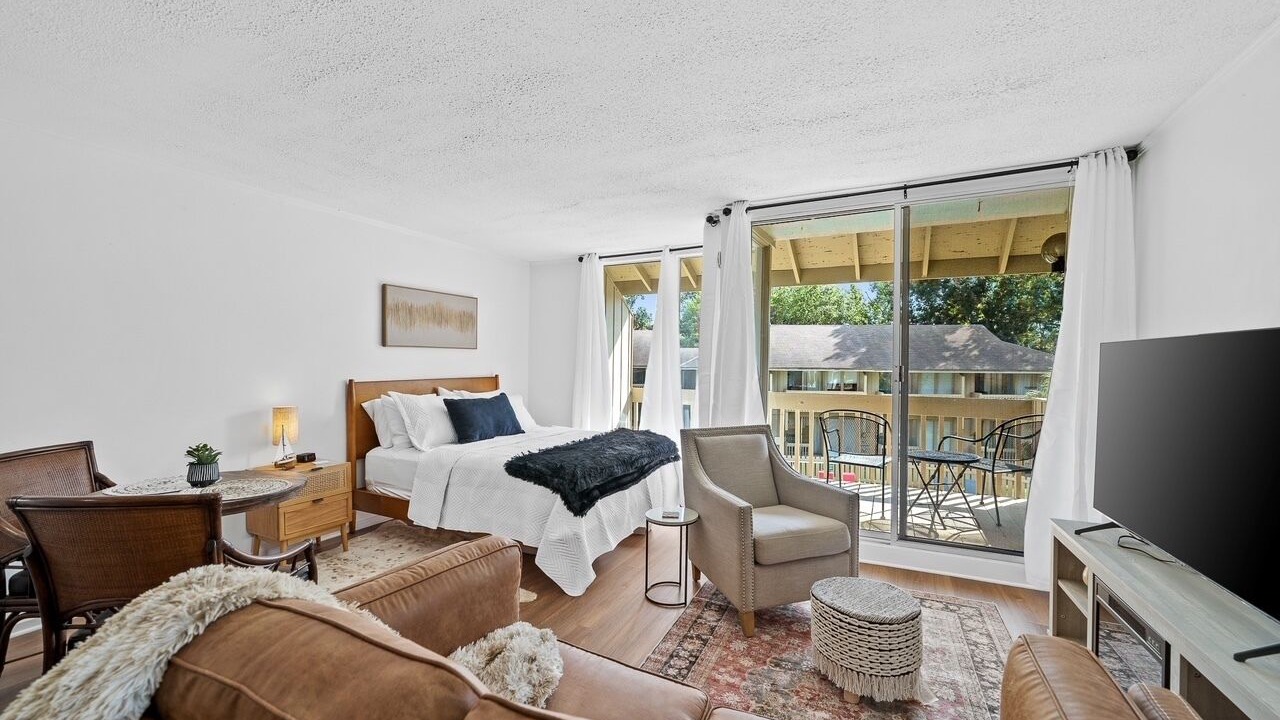 Photo of Bedroom in Daphne
