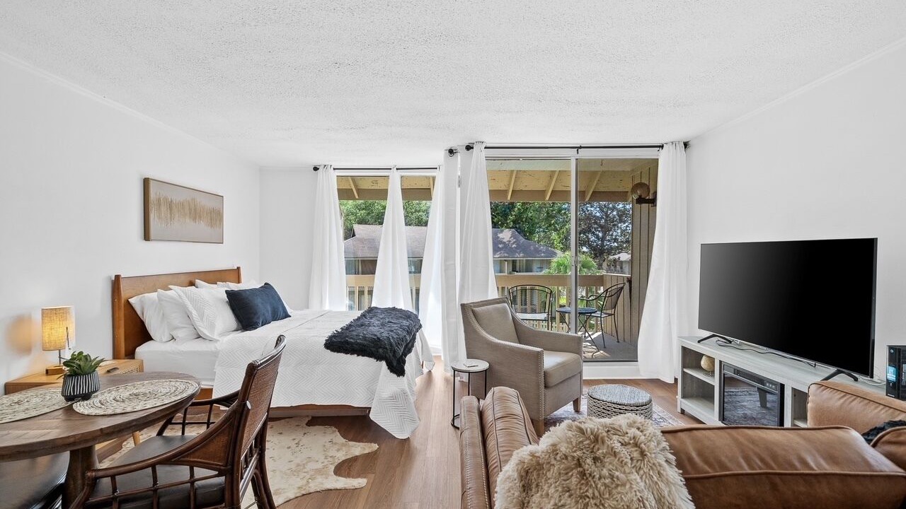 Photo of Bedroom in Daphne