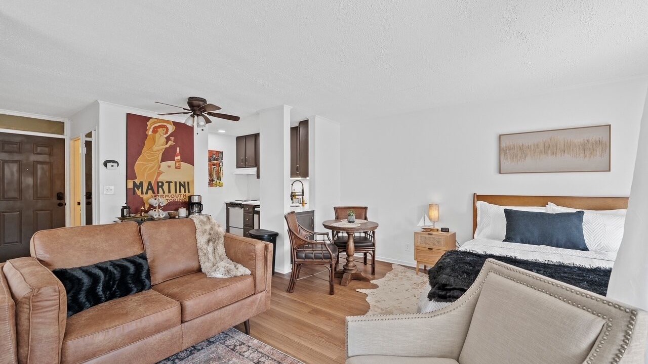 Photo of Bedroom in Daphne