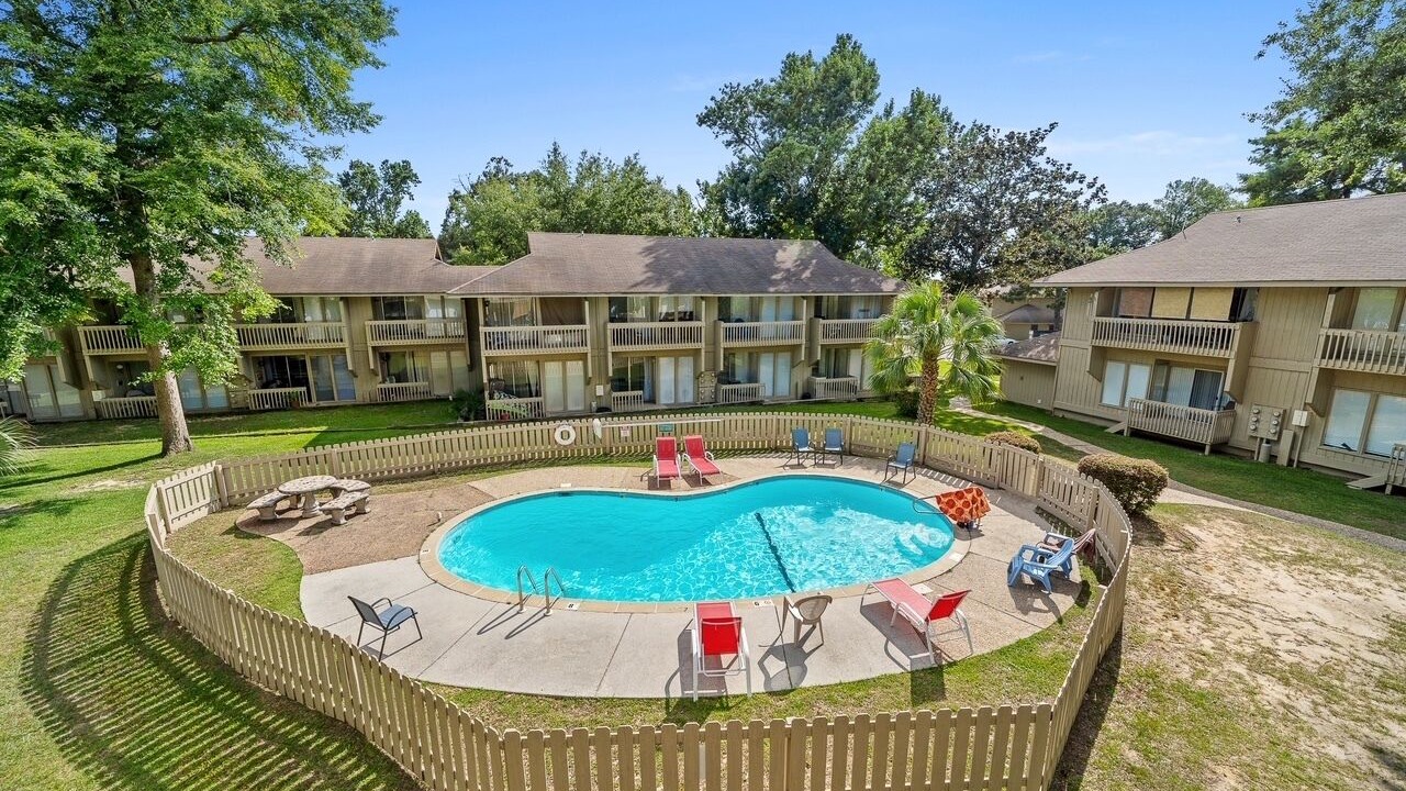 Photo of Outdoor in Daphne