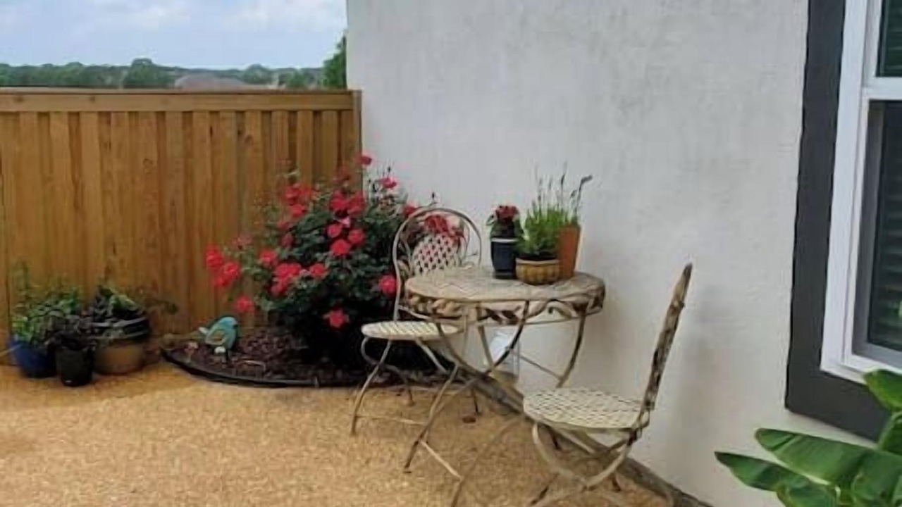 Photo of Outdoor in Mayhew