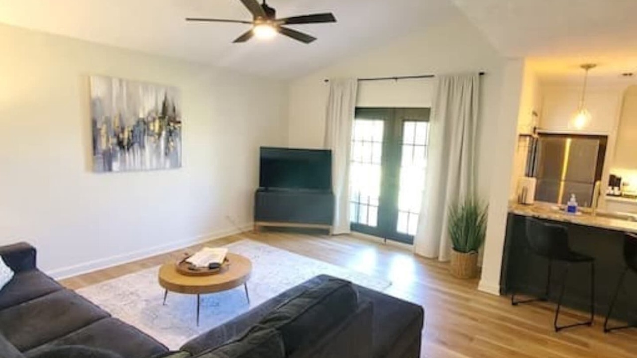 Photo of Livingroom in Mayhew