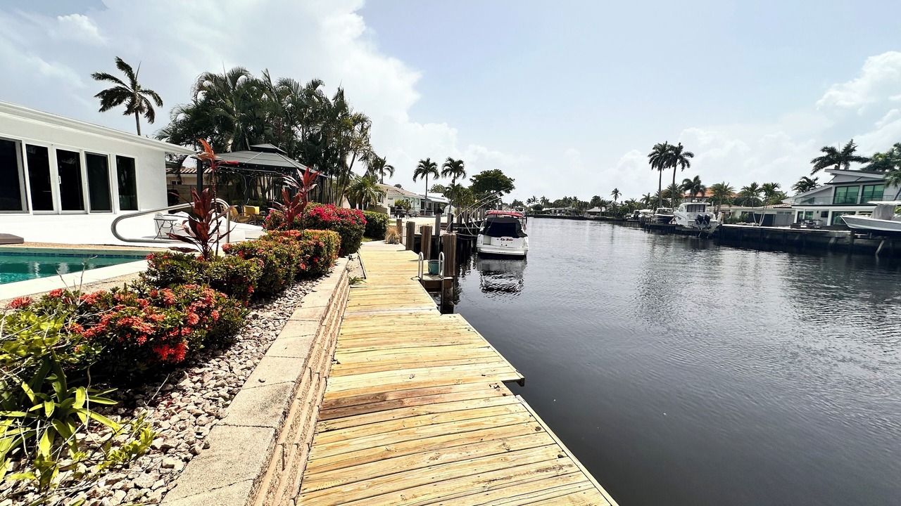 Photo of Outdoor in Garden Isles