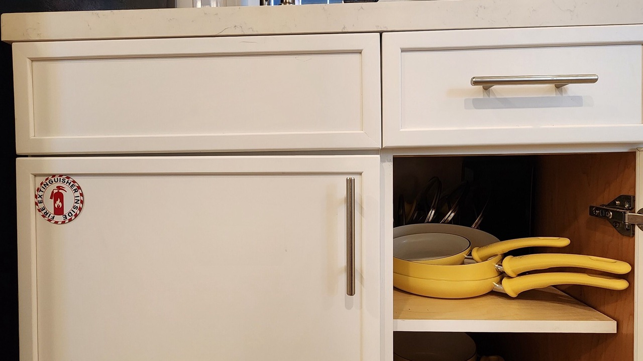 Photo of Kitchen in Woodland Hills