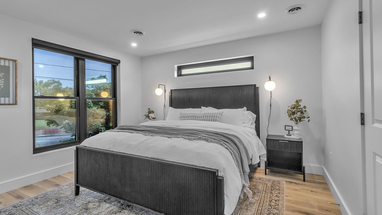 Photo of Bedroom in Williamsville