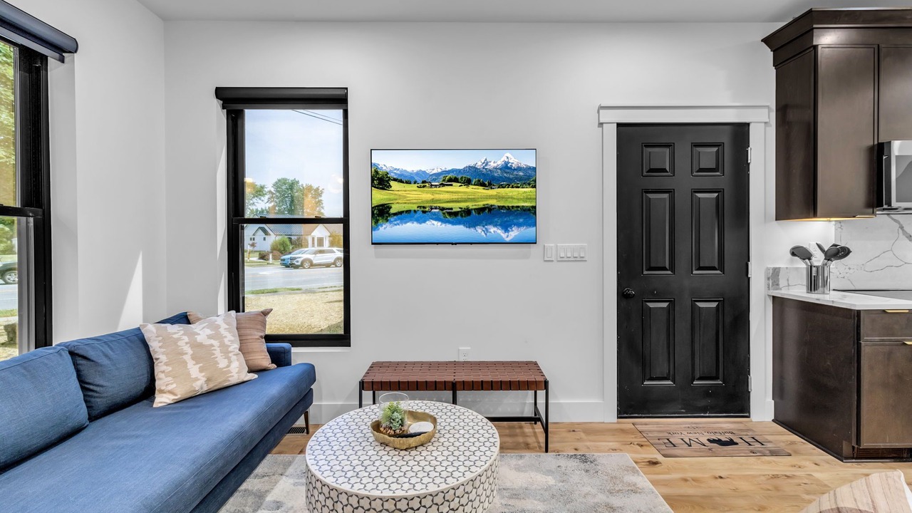 Photo of Livingroom in Williamsville
