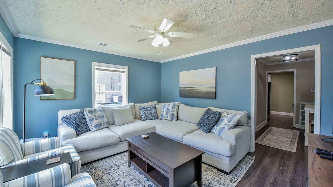 Photo of Livingroom in Tuscaloosa