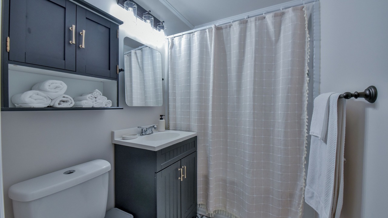 Photo of Bathroom in Tuscaloosa