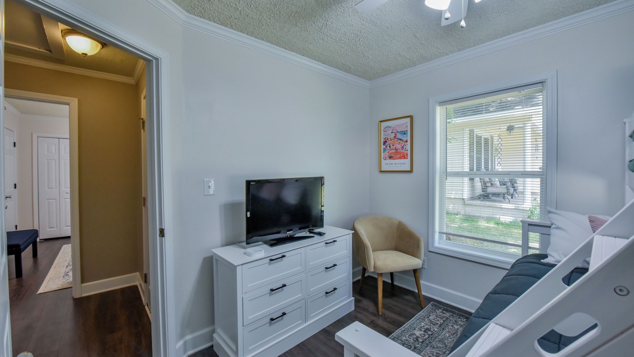 Photo of Livingroom in Tuscaloosa