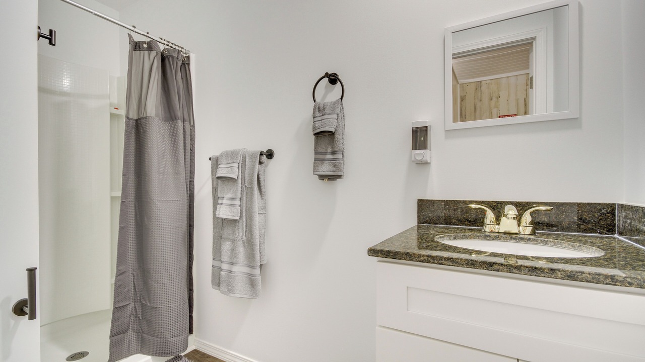 Photo of Bathroom in Picayune