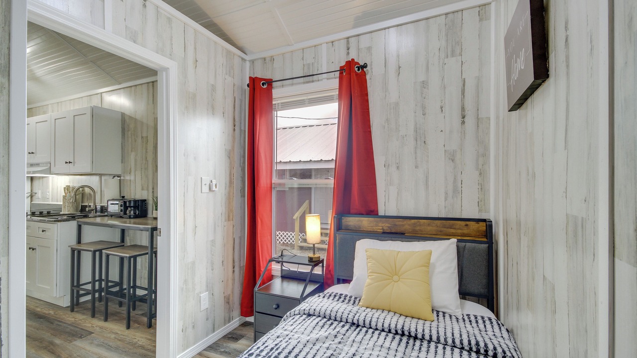 Photo of Bedroom in Picayune