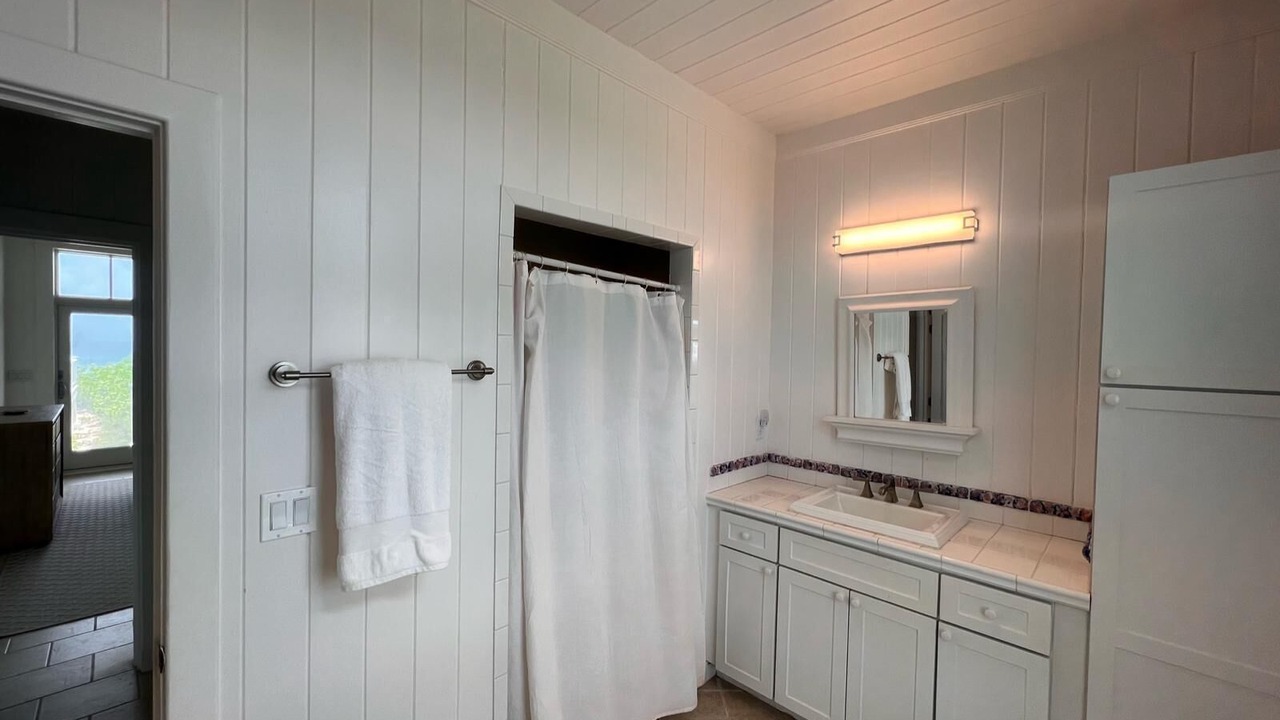 Photo of Bathroom in Hope Town