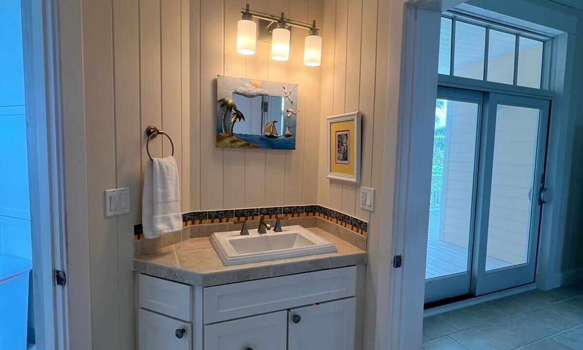 Photo of Bathroom in Hope Town