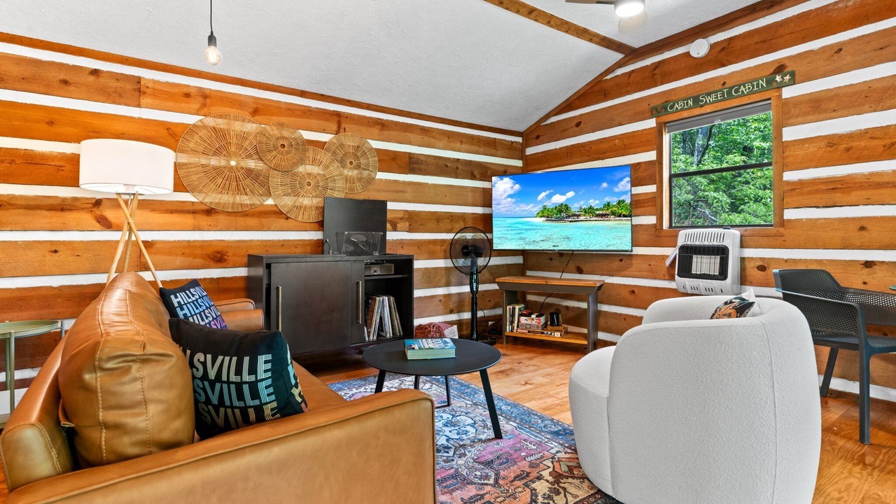 Photo of Livingroom in Hillsville