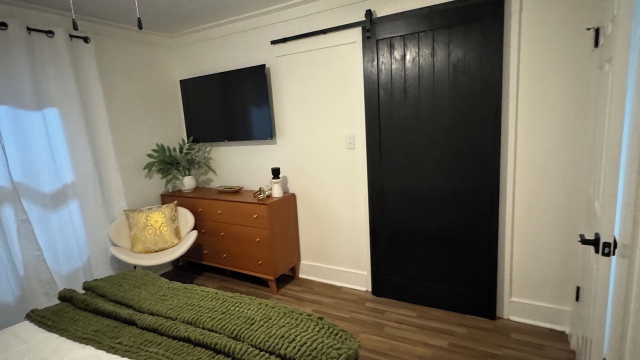 Photo of Bedroom in Jackson