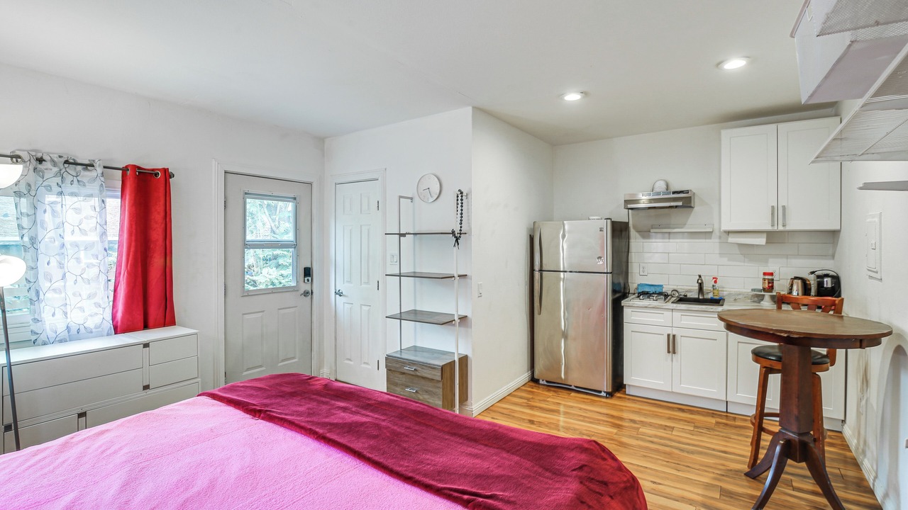 Photo of Bedroom in Central San Pedro
