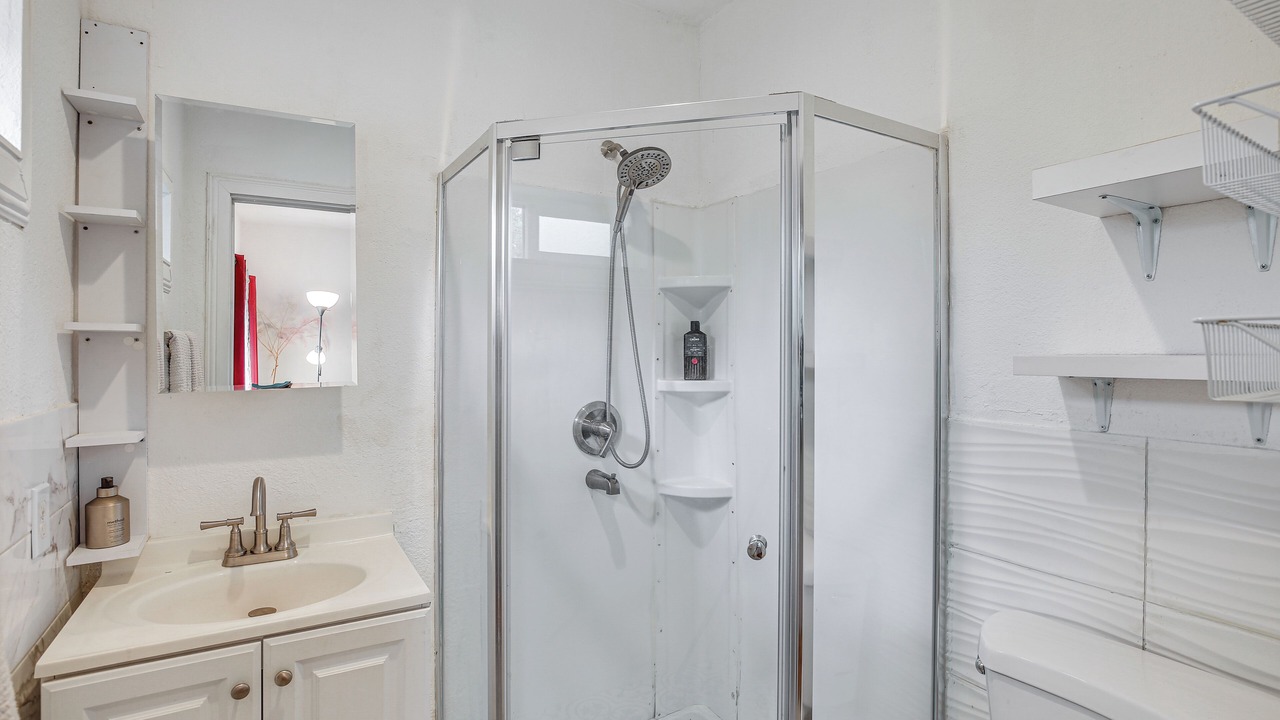Photo of Bathroom in Central San Pedro