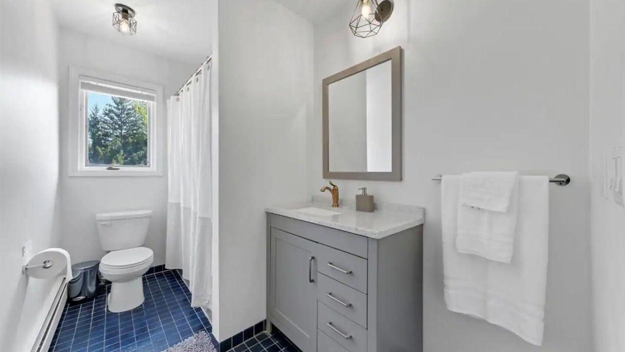 Photo of Bathroom in Monroe