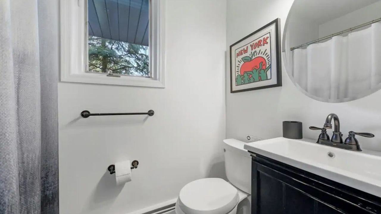 Photo of Bathroom in Monroe
