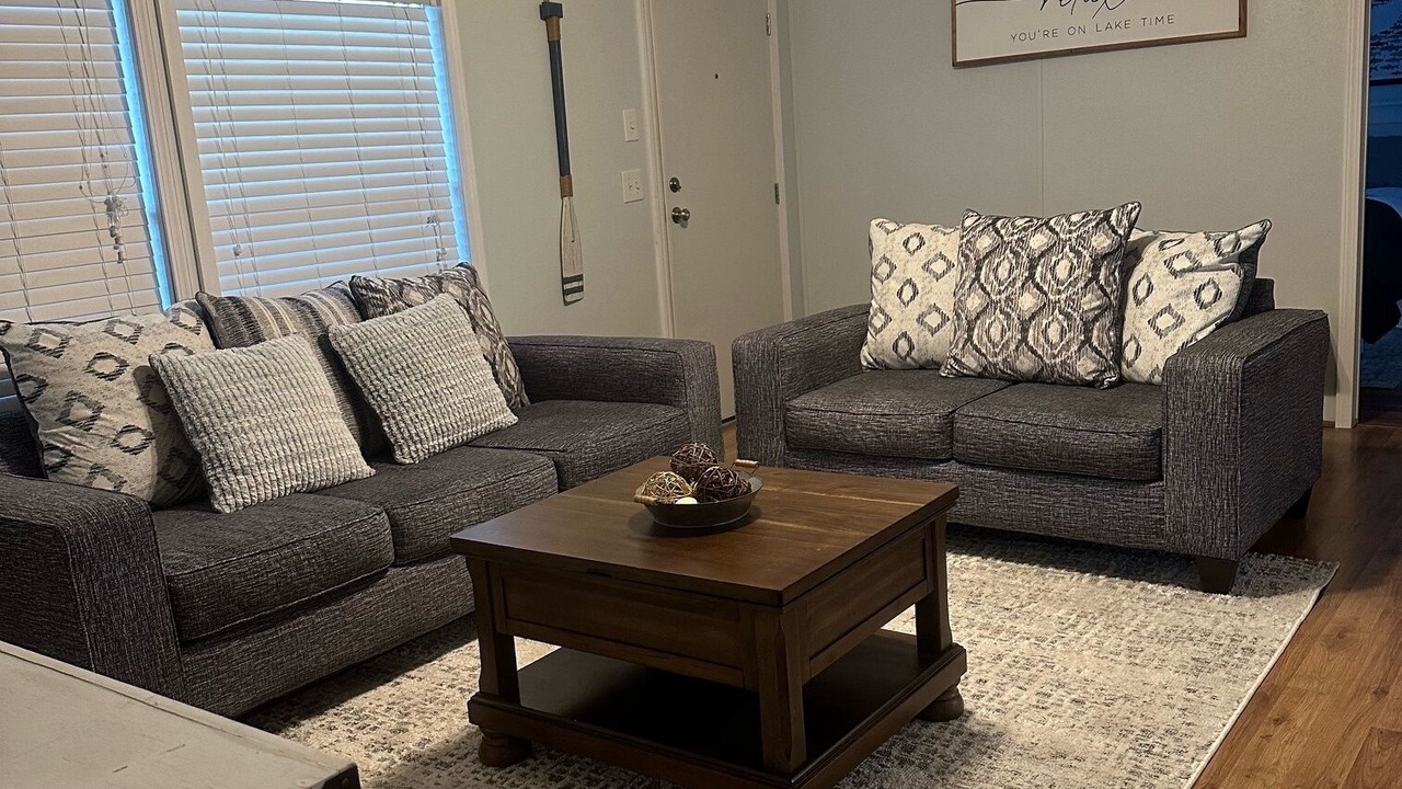 Photo of Livingroom in Cropwell