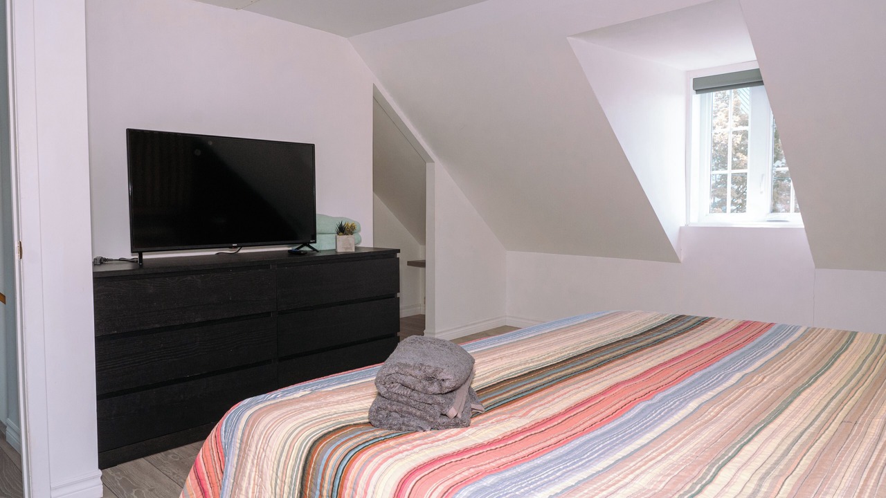 Photo of Bedroom in Desjardins