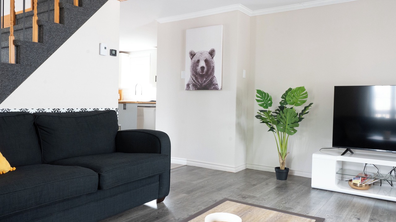 Photo of Livingroom in Desjardins