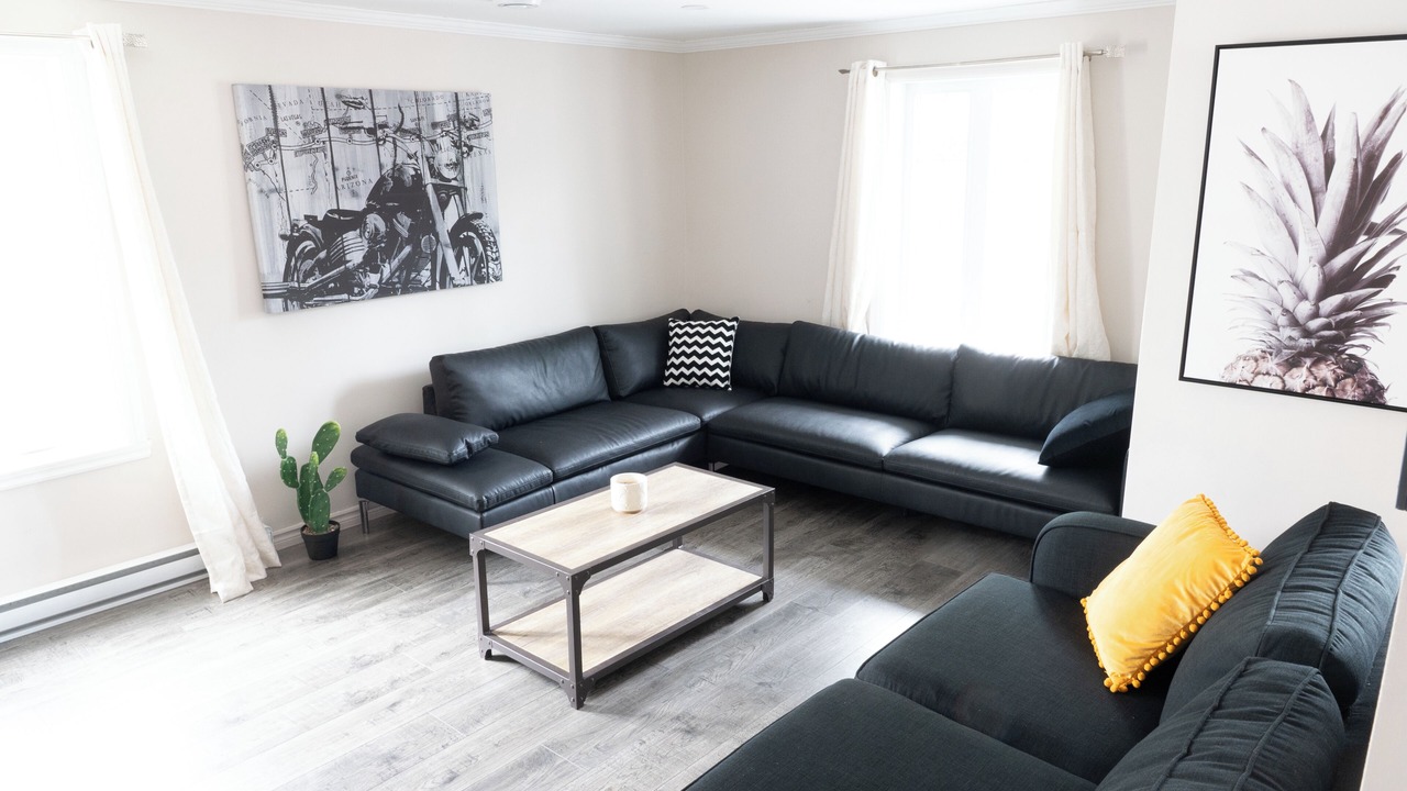 Photo of Livingroom in Desjardins