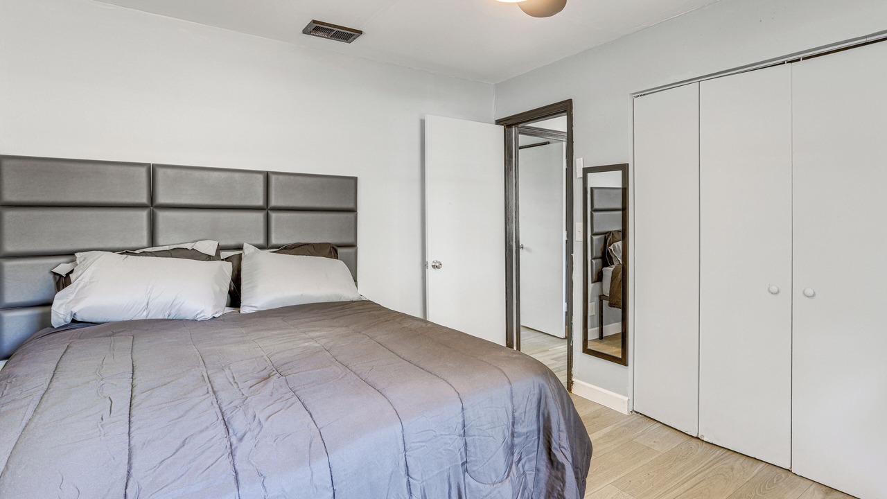 Photo of Bedroom in Brent